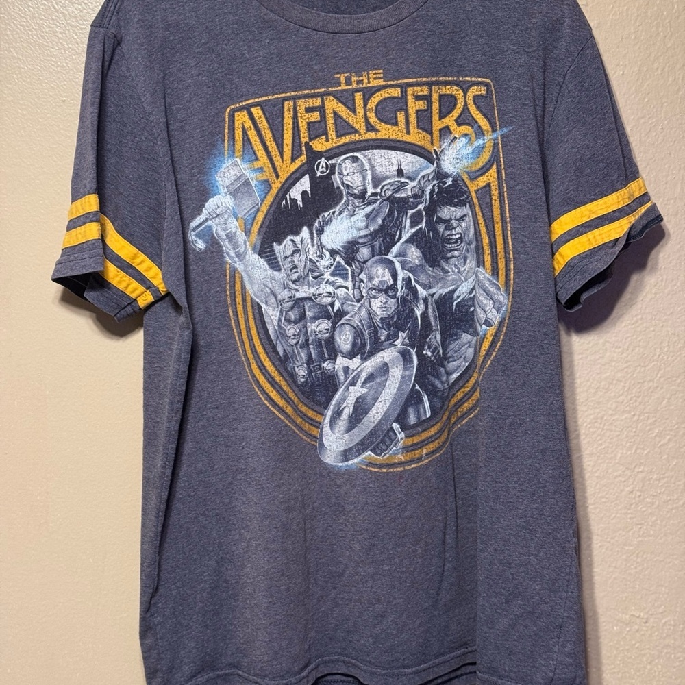 Marvel The Avengers Graphic T-Shirt with Gold Striped Sleeves